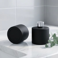 Bouteilles en verre de luxe en gros pour diffuseurs, emballages cosmétiques vides avec bouchons à vis dorés et noirs pour la décoration intérieure