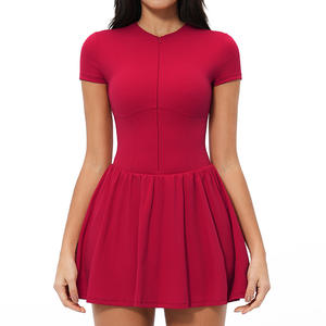 Nouvelle Robe <span class=keywords><strong>de</strong></span> Tennis 2026 à Demi-Zip Manches Courtes Coupe Trapèze Taille Ajustée Séchage Rapide avec Poches Latérales Effet Seconde Peau pour le Tennis et le Pickleball - Product Image 4