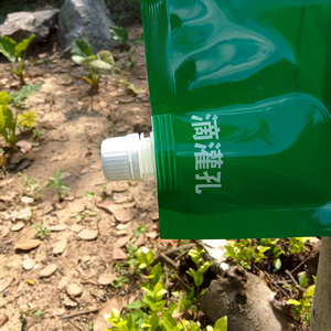 Pochette en plastique PE résistante aux acides et aux alcalis de 20 L, durable, étanche, avec double bec verseur, pour le stockage d'eau, de produits chimiques et de liquides - Product Image 2