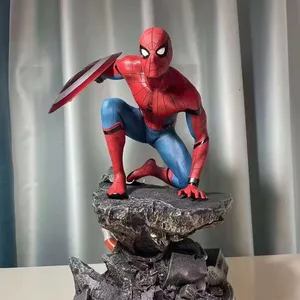 高品質置物飾り映画キャラクタースパイダーマンレジンアクションフィギュアスパイダーマンレジンスタチュー販売用