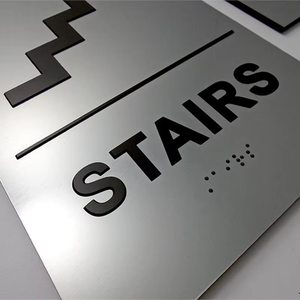 Plaque de porte personnalisée en acrylique avec numéro en braille, plaque ADA, plaque en acier inoxydable gravée, numéro de chambre, numéro d'<span class=keywords><strong>appartement</strong></span>, enseignes en braille bon marché - Product Image 4