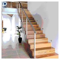 Kit de garde-corps pour escalier extérieur Prima Professional avec poteaux thermolaqués noirs et câbles en acier inoxydable 316 pour balcon