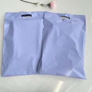 Sacs d'expédition personnalisés imperméables, sacs d'emballage express portables et biodégradables - Product Image 1