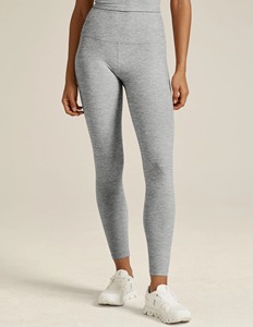 Ensemble de loisirs écologique recyclé, respirant, couleur unie, comprenant un crop top à compression extensible 4 directions et un legging taille haute - Product Image 2
