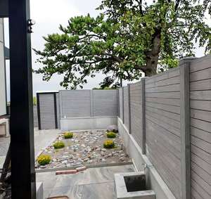 Paneles de Cerca de Privacidad Modernos de Aluminio y Acero Inoxidable de 6 pies x 8 pies con <span class=keywords><strong>Kit</strong></span> de Puerta para Jardín y Patio Trasero, Uso en Exteriores - Product Image 5