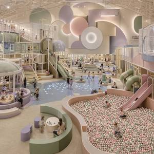 Parque Infantil Interior Minimalista Morandi |   Diseño Inmersivo de Arte y Ciencia con Piscina de Pelotas, Toboganes, Piso Estrellado y Zona de Juego Digital - Product Image 1
