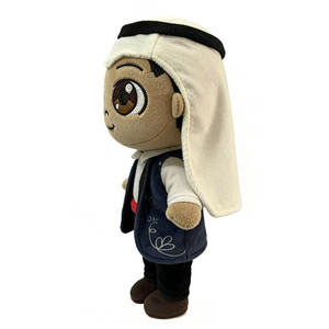 Peluche Personalizzato in Cotone PP a Forma di Ragazza Araba, Bambola Imbottita OEM con Logo Aziendale per Promozione Eventi - Product Image 2