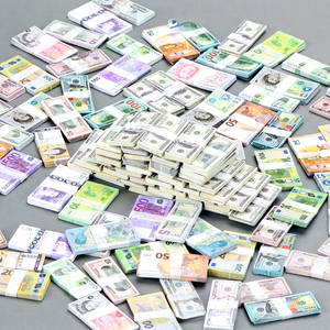 Juguete de Billete de Dólar Simulado en Miniatura de Alta Calidad, Figura de Plástico para Equipaje, para Año Nuevo Chino, Navidad, Multi-Ocasión - Product Image 1
