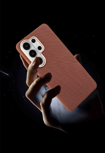 เคสแม่เหล็กแบบทอเทคโนโลยีหรูหราสำหรับ Samsung S26 S23 S24 S25 Ultra รองรับการชาร์จไร้สาย พร้อมกรอบโลหะป้องกันกล้อง กันกระแทก - Product Image 3