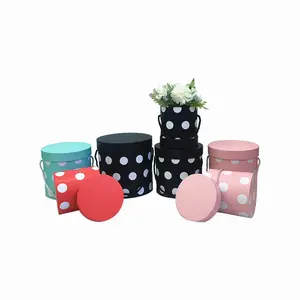 Spot Grote Golf Punt Ronde Geschenkdoos Een Set Van Drie Bloemen Cuddle Emmer Met Hand Geschenkdoos