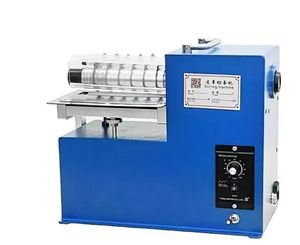 เครื่องตัดสายพานไฮดรอลิกอัตโนมัติขนาดเล็กสำหรับ PVC และซิลิโคน พร้อมมอเตอร์ปั๊มความเร็วสูงสำหรับชิ้นส่วนแกนกลางหนังและพลาสติก - Product Image 1