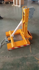 Accesorio para Montacargas de Servicio Pesado, Capacidad de 360 kg, Equipo para Manipulación de Tambores, Pinza para Tambores Eagle Grib - Product Image 5