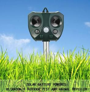 2024 repelente ultrasónico de animales con energía Solar <span class=keywords><strong>para</strong></span> exteriores y perro gato mono pájaro elefante repelente de animales salvajes - Product Image 4