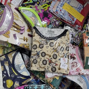 Bambu Pijama Renkli Baskılı Bebek Fermuarlı Fiber Tulum Bebek Kıyafetleri Tulum Bambu Pijama Karakter Toptan Gizem Kutusu - Product Image 6