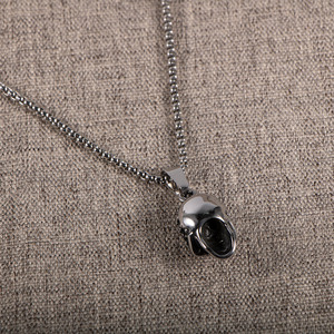 Collier tête de mort en acier inoxydable, pendentif en pierre rouge, bijoux de fête SP1046 - Product Image 2