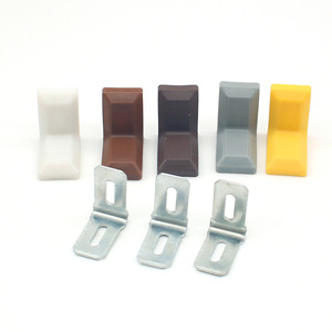 Support d'<span class=keywords><strong>angle</strong></span> à 90 degrés Accessoires de quincaillerie pour meubles Supports d'étagère en métal caché avec couvercle en plastique - Product Image 1