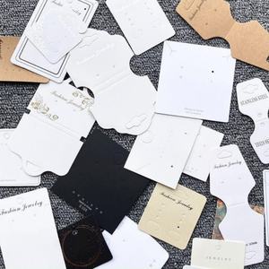 Tarjetas de Exhibición de Joyería de Papel con Logotipo Personalizado de Moda en Oferta, Tarjetas de Cartón de 8*8cm con Tamaño Personalizado para Collares y Pendientes - Product Image 4
