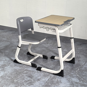 Venta Mayorista Mobiliario Escolar Set Escritorio Antiescoliosis Altura Regulable y Silla Fácil Desmontaje Diseño Metálico Usado - Product Image 3