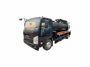 รถดูดสิ่งปฏิกูล ISUZU KV100 6CBM ปรับแต่งได้ พร้อมตัวเลือก 360 องศา °   แขนดูดอุจจาระแบบหมุนได้ สีที่สามารถเลือกได้ตามต้องการ - Product Image 1