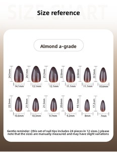 Faux ongles prédécoupés à motif écossais dégradé <span class=keywords><strong>gris</strong></span> <span class=keywords><strong>clair</strong></span>, ongles courts en amande, vente chaude automne-hiver, vente en gros - Product Image 2