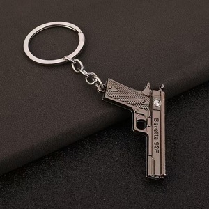 Llavero de Metal Personalizado con Forma de Pistola Desert Eagle, Juego de Llaveros para Mochila, para Parejas o Amigos, como Regalo - Artículo Premium Hecho a Mano - Product Image 4