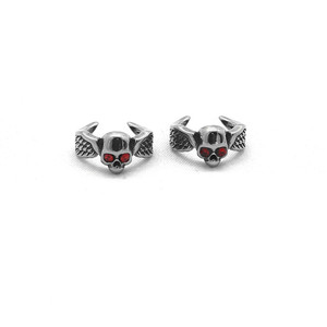 Yunnique – boucles d'oreilles à clipser, design tête de mort, ton argenté, yeux rouges, style punk, pour oreilles non percées, bijoux à la mode - Product Image 2