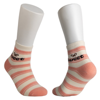 Chaussettes en éponge à rayures blanches roses pour femmes automne hiver longueur d'équipage moelleux chaud respirant anti-dérapant tricoté coton serviette sentiment