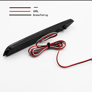 Ahumado lente trasera estilo rojo 3D óptica LED parachoques trasero Reflector de conducción de la cola de la luz de freno Lexus y <span class=keywords><strong>Toyota</strong></span> - Product Image 4
