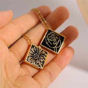 Collar con colgante cuadrado <span class=keywords><strong>de</strong></span> flor <span class=keywords><strong>de</strong></span> cumpleaños, línea <span class=keywords><strong>de</strong></span> esmalte negro Simple Vintage, joyería personalizada <span class=keywords><strong>de</strong></span> acero inoxidable - Product Image 2