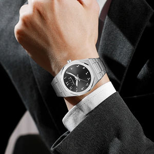 ساعة رجالية كوارتز بقطر 41 مم، قرص مربع، علبة من السبائك، سوار من الفولاذ المقاوم للصدأ، مقاومة للماء، أرقام عربية، تصميم رياضي فاخر، موديل 2025 - Product Image 5