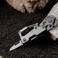 Outil multifonctionnel d'extérieur : mousqueton, ouvre-bouteille, tournevis, couteau de poche pliant mini EDC portable haute dureté, outil cadeau OEM