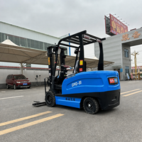 Chariot élévateur électrique de 2 tonnes pour la manutention des palettes, le transport en entrepôt, le déplacement efficace des matériaux en intérieur