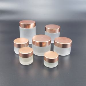 Tarros de crema de vidrio esmerilado listos para enviar con tapa color oro rosa, tarros vacíos para crema facial y crema para ojos, envases cosméticos sellados de varios tamaños. - Product Image 6