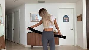 Ceinture de soutien pelvien réglable pour soulager les douleurs aux hanches et au dos, protection du coccyx en néoprène, soutien de la colonne vertébrale et de l'articulation sacro-iliaque pour femmes - Product Image 2