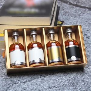 Mini botella de vidrio transparente de 50 ml y 100 mL adecuada para almacenar Gin Whisky y Vodka - Product Image 2