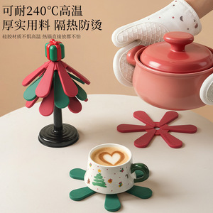 Christmas <b>Tree</b> Silicone Heat Insulation Mat Irregular Shape High Temperature Resistant <b>Tabletop</b> Placemat For Home Kitchen Use - Product Image 2
