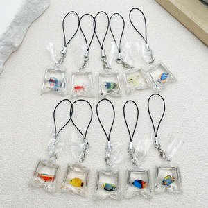 พวงกุญแจขนาดเล็กสำหรับตกแต่งตู้ปลาปลาทองขนาดเล็กน่ารักทำจากเรซินอุปกรณ์ตกแต่งของเล่นรูปสัตว์ - Product Image 1