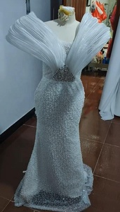 Vestido <span class=keywords><strong>de</strong></span> Novia <span class=keywords><strong>de</strong></span> Lujo Blanco con Hombros Esculpidos y Cuentas, Estilo Sirena, con Perlas Dramáticas para Alfombra Roja y Eventos Formales, Primavera 2026 - Product Image 5