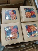Boîte à fleurs en rose marron chaud, décoration de cadre photo pour fleurs éternelles. Vente directe d'usine, livraison à votre porte.