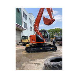 Excavatrice Hitachi ZX135US Excavatrice Hitachi 135 d'origine 13 tonnes bon marché à vendre ZX135 - Product Image 1