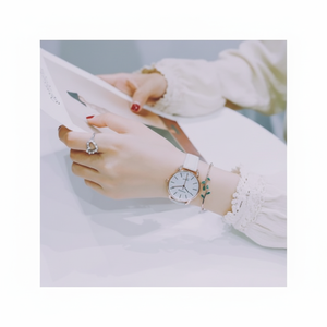 Set di orologi da polso a strati con seno grigio 2 pezzi - Product Image 1