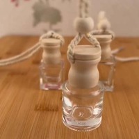 Diffuseur de parfum pour voiture à clipser sur grille d'aération, 10 ml, haute qualité, avec bouchon à vis et impression sérigraphiée, vente en gros