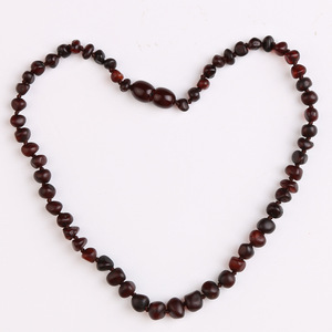 Ambre givré de <span class=keywords><strong>la</strong></span> <span class=keywords><strong>Baltique</strong></span> cadeau pour enfants papillon perlé rond collier de diamants taille brillant hexagone asymétrique Design mat - Product Image 5