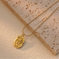 Collier en acier inoxydable sans ternissement en forme de tulipe avec chaîne en corde de serpent dorée 18 carats, nouveau collier de mode indien populaire avec diamants