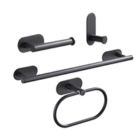 Série d'accessoires de salle de bain d'hôtel modernes en acier inoxydable durable et écologique, ensemble de 4 pièces, design simple, accessoires sanitaires emballés pour la maison