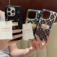 2025 NOUVEAU Design De Luxe Électrolytique Designer Marque Pu En Cuir Téléphone Cas pour iPhone Téléphone Shell Mobile Couvre Filles Styles
