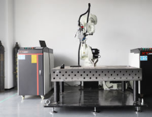 Saldatrice Laser <span class=keywords><strong>Robot</strong></span> fibra 3000W 1500w - Product Image 4