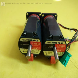 มอเตอร์มือสอง 1 ชิ้น รุ่น Ph533-nb-c2 สภาพดี ของแท้ พร้อมส่ง ระบบอัตโนมัติทางอุตสาหกรรม สำหรับโปรแกรม PLC - Product Image 1