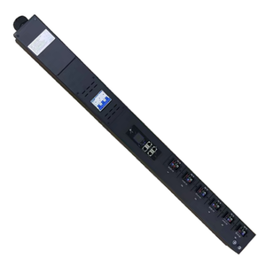 DoyonTek DYTBM06P34 Unité de distribution d'alimentation (PDU) pour rack de serveur en tôle, triphasée 63A, 10 prises, 6 sorties, connexion P33 - Product Image 1