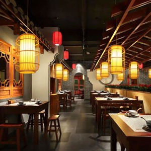 Lámpara colgante de ratán natural de alta calidad personalizada Lámpara decorativa de ratán para hotel - Product Image 3